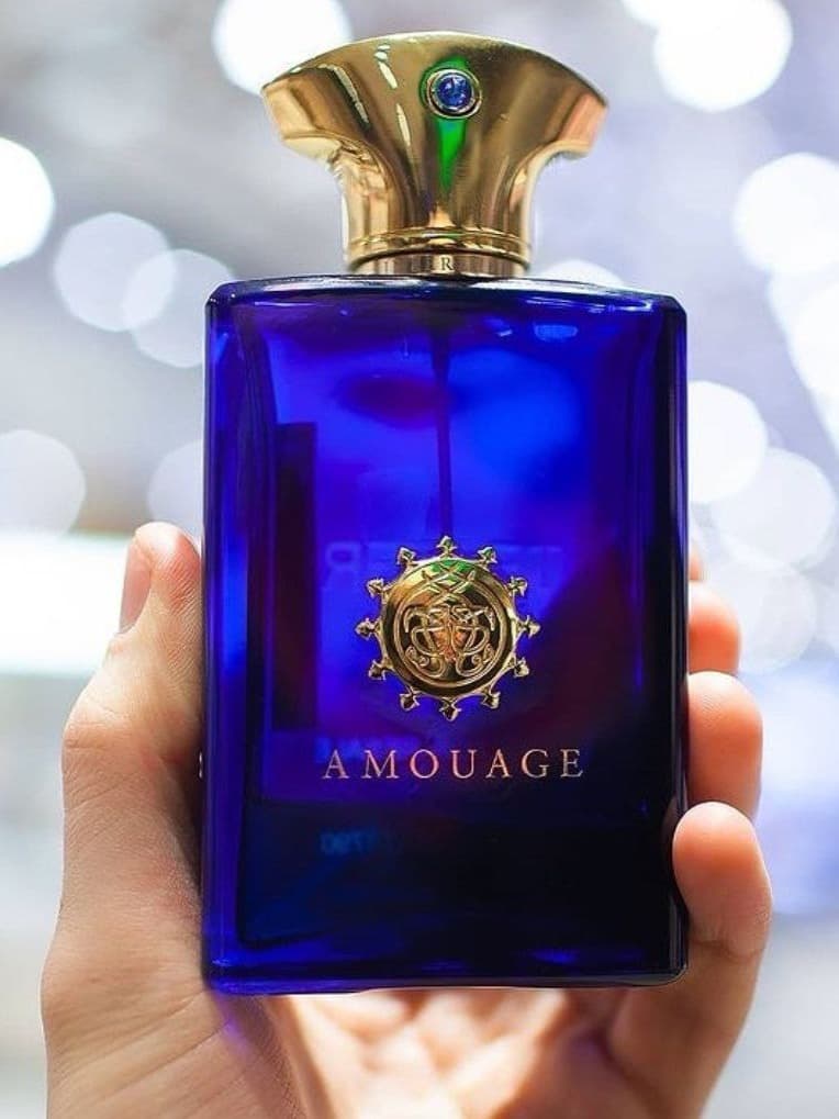 Znajdź idealne trwałe perfumy dla kobiet, które nie znikną do lunchu. Przetestowaliśmy zapachy, które naprawdę utrzymują się przez cały dzień i pachną niesamowicie