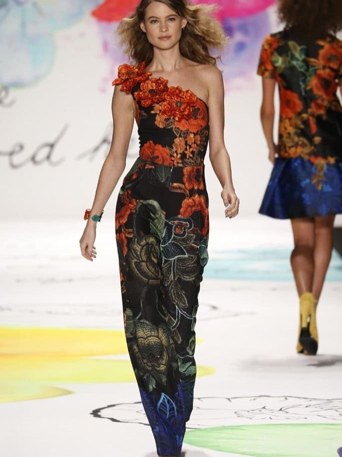 Desigual launches its new premium line “Studio” in Barcelona with artisanal craftsmanship, striking designs, bold silhouettes, and a powerful political message.