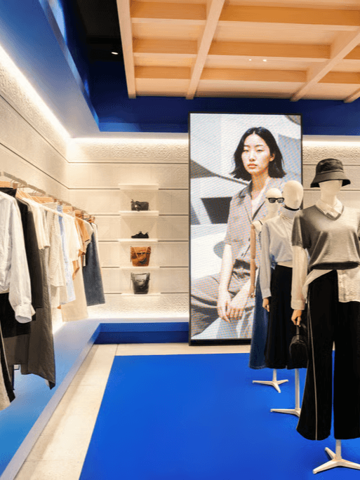 Seoul-born label Sisley K arrives in the UK at London Fashion Week, blending urban minimalism with refined tailoring for modern women.