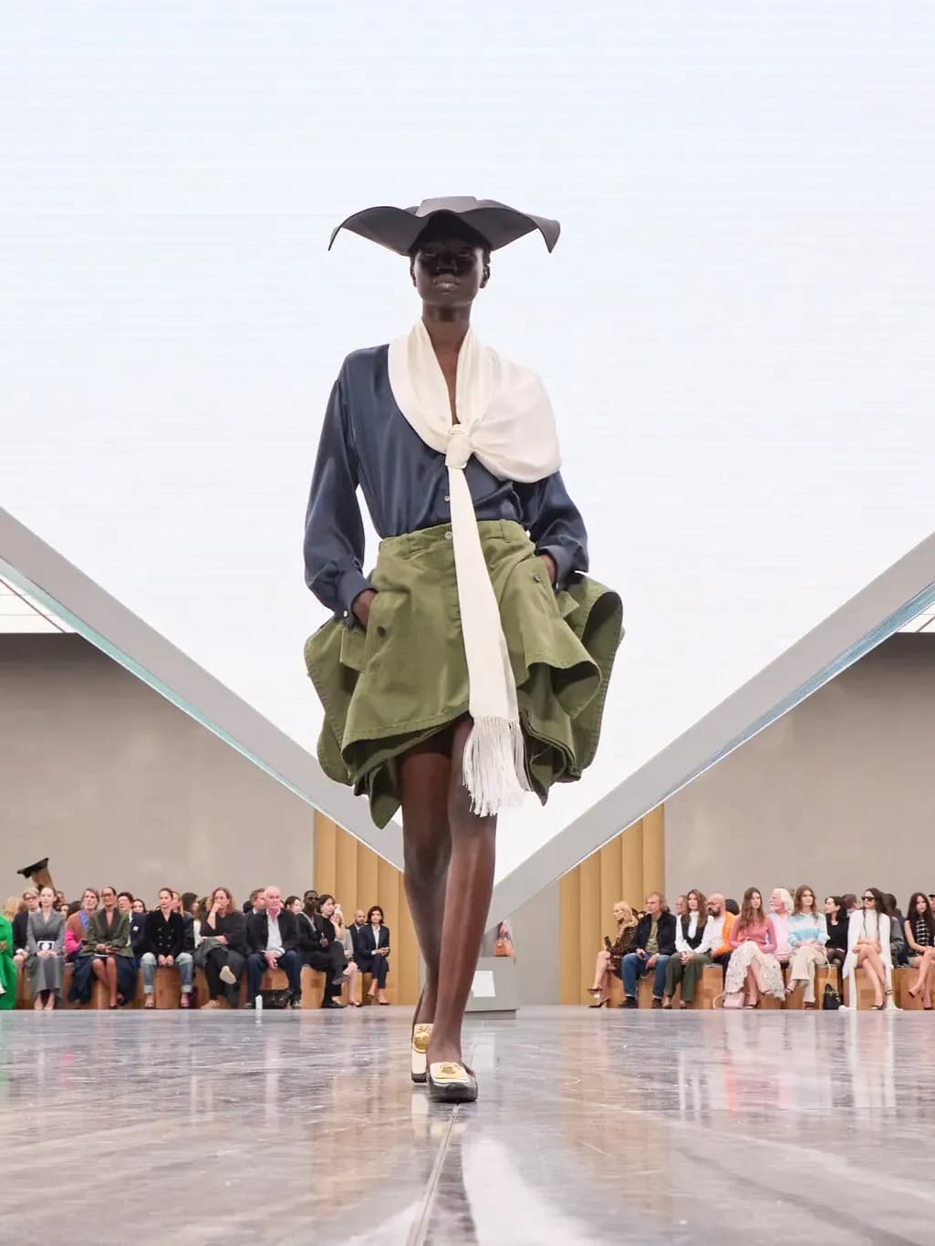 Jonathan Anderson’s Dior debut mixed horror, playfulness, and bold reinventions of house codes in a daring Spring 2026 runway show.