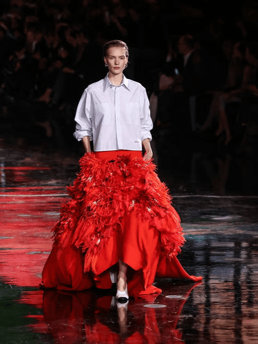 At Paris Fashion Week, Matthieu Blazy reshaped Chanel’s legacy with daring creativity, reinvented tweed, and modern silhouettes at the Grand Palais.