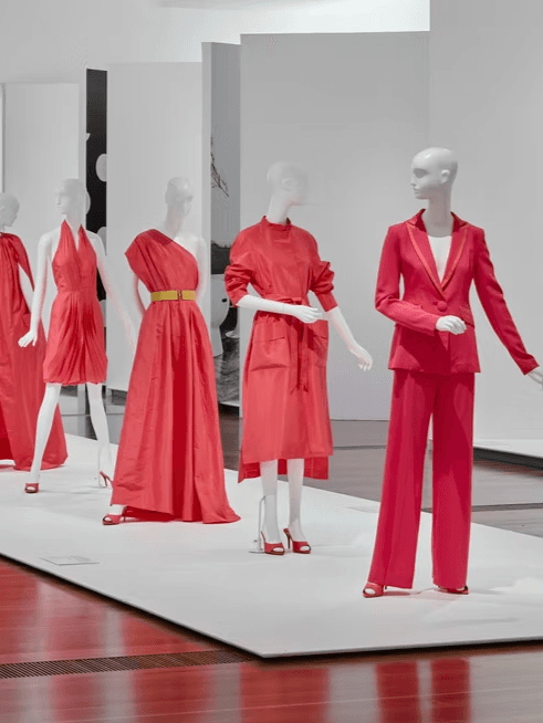 Ujawniono listę nowych stolic mody, które kształtują globalne trendy, estetykę oraz strukturę branży fashion.