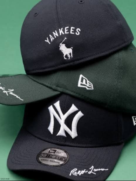 Polo Ralph Lauren łączy siły z MLB i New Era, prezentując limitowaną kolekcję czapek Retro Crown 9FIFTY inspirowaną dziedzictwem baseballu.