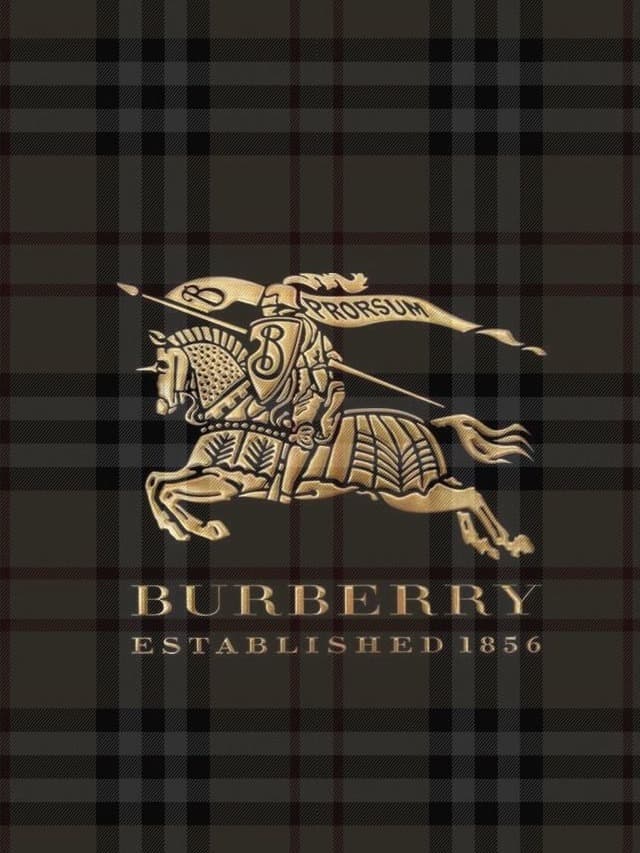 Burberry, Alexander McQueen, Stella McCartney, Vivienne Westwood i JW Anderson — kluczowe brytyjskie marki i ich wpływ na świat mody.